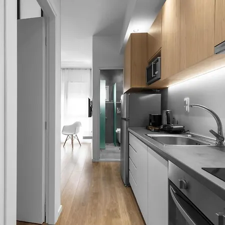 Denizen Boutique Apartments, Nilie Hospitality Mgmt * Szaloniki