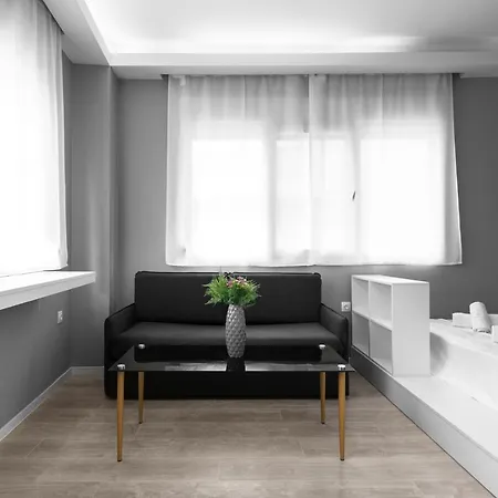 Denizen Boutique Apartments, Nilie Hospitality Mgmt Apartman